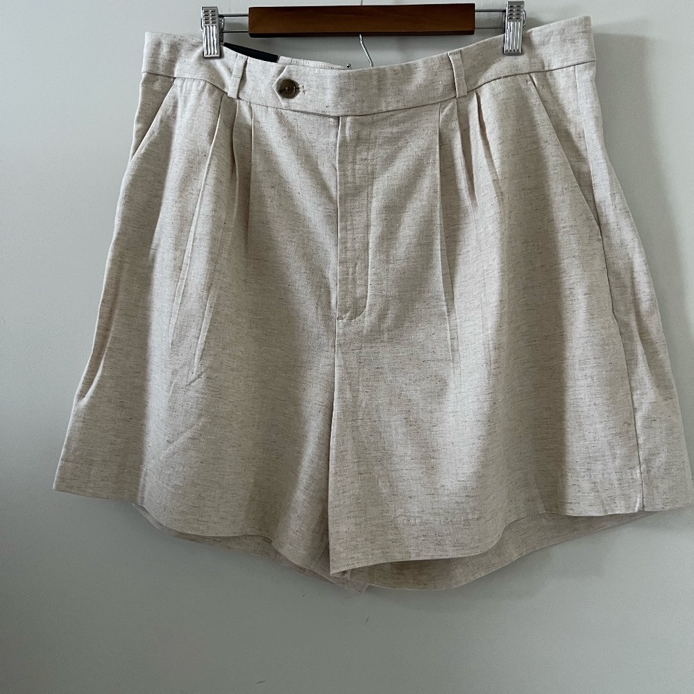 Banana Republic Factory Linen Blend Pleated Shorts In Flax Size 18